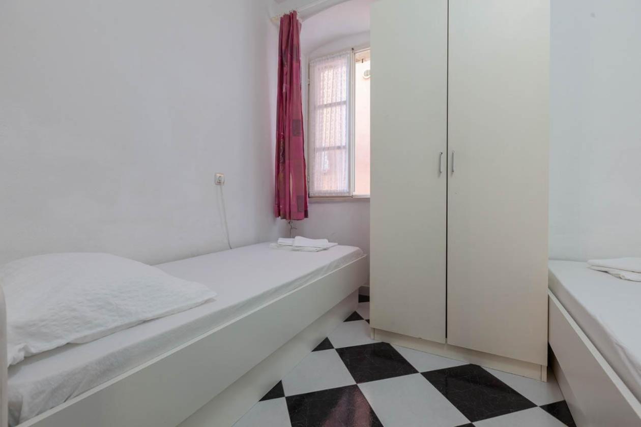 Apartmani Marija Podgora Buitenkant foto